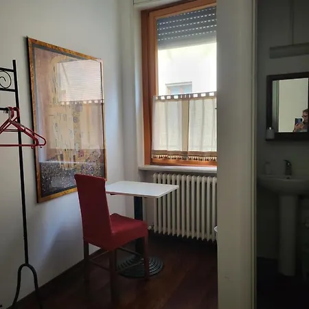 Bondi Bed & Breakfast 3*